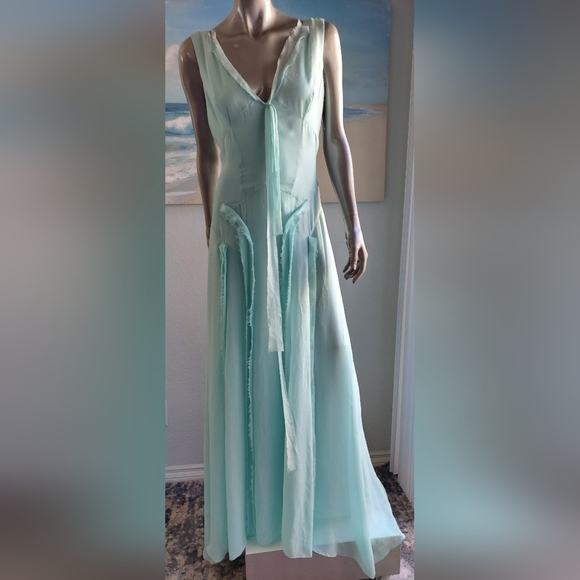 ◇$3,000 CAROLINA HERRERA MINT SILK RUNWAY GOWN US 12 - Picture 2 of 9